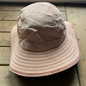 Adventure hat